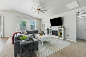 Spacious Cool Springs! Central Nampa 3 Bed